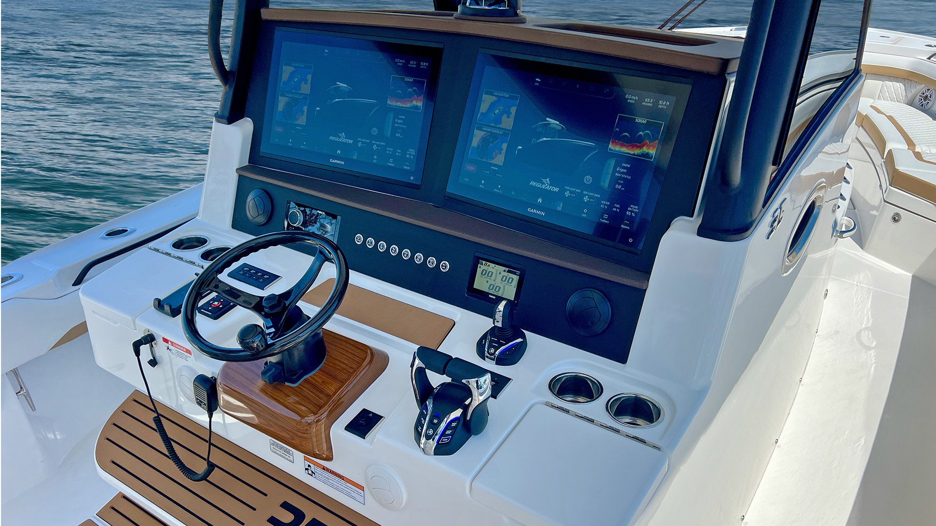 Slide: The Image of Regulator Marine 35 Center Console 2027 - 6