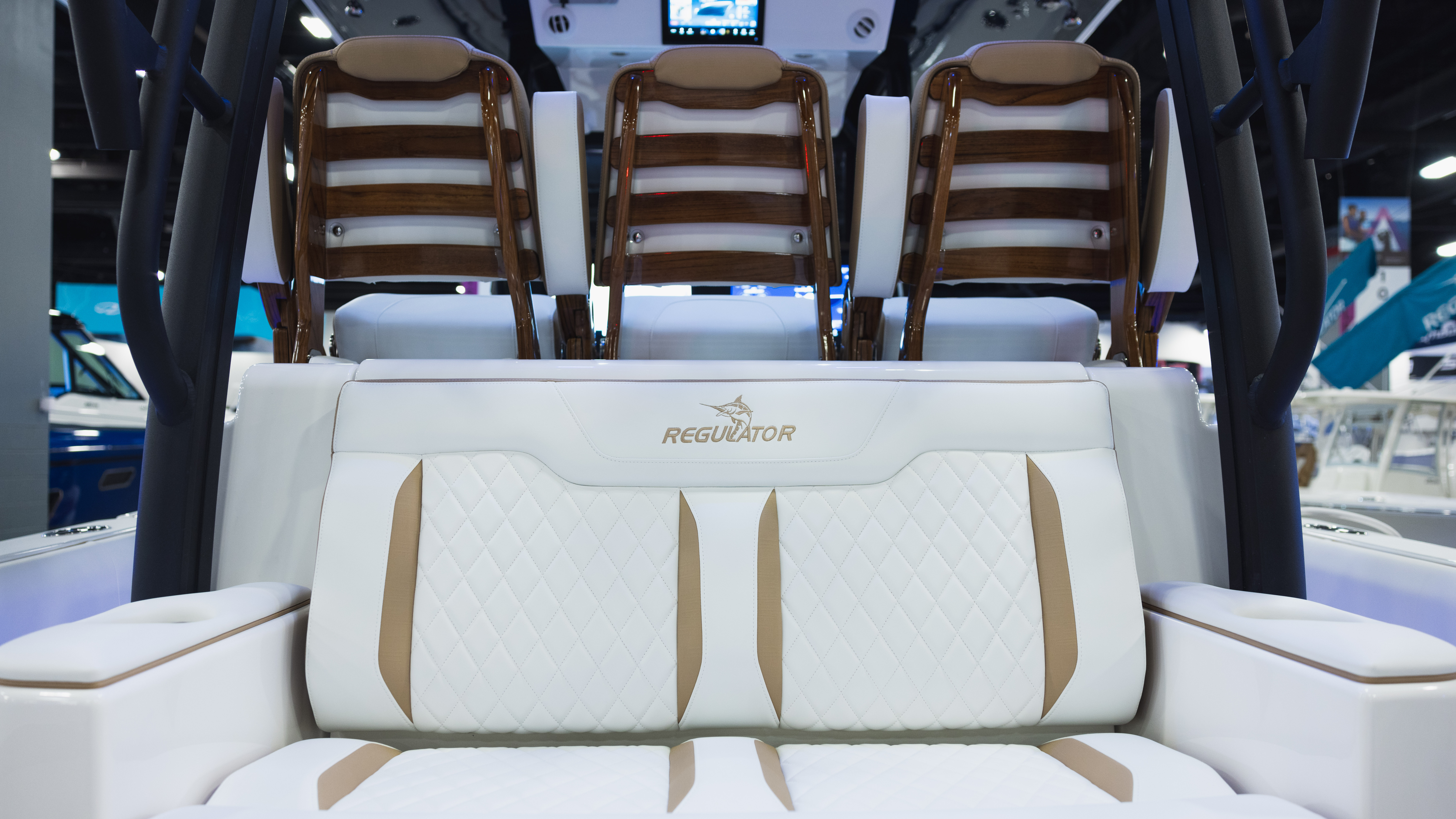 Slide: The Image of Regulator Marine 35 Center Console 2027 - 15