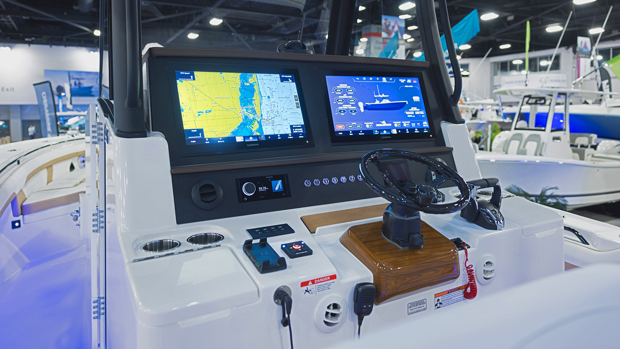 Slide: The Image of Regulator Marine 35 Center Console 2027 - 17