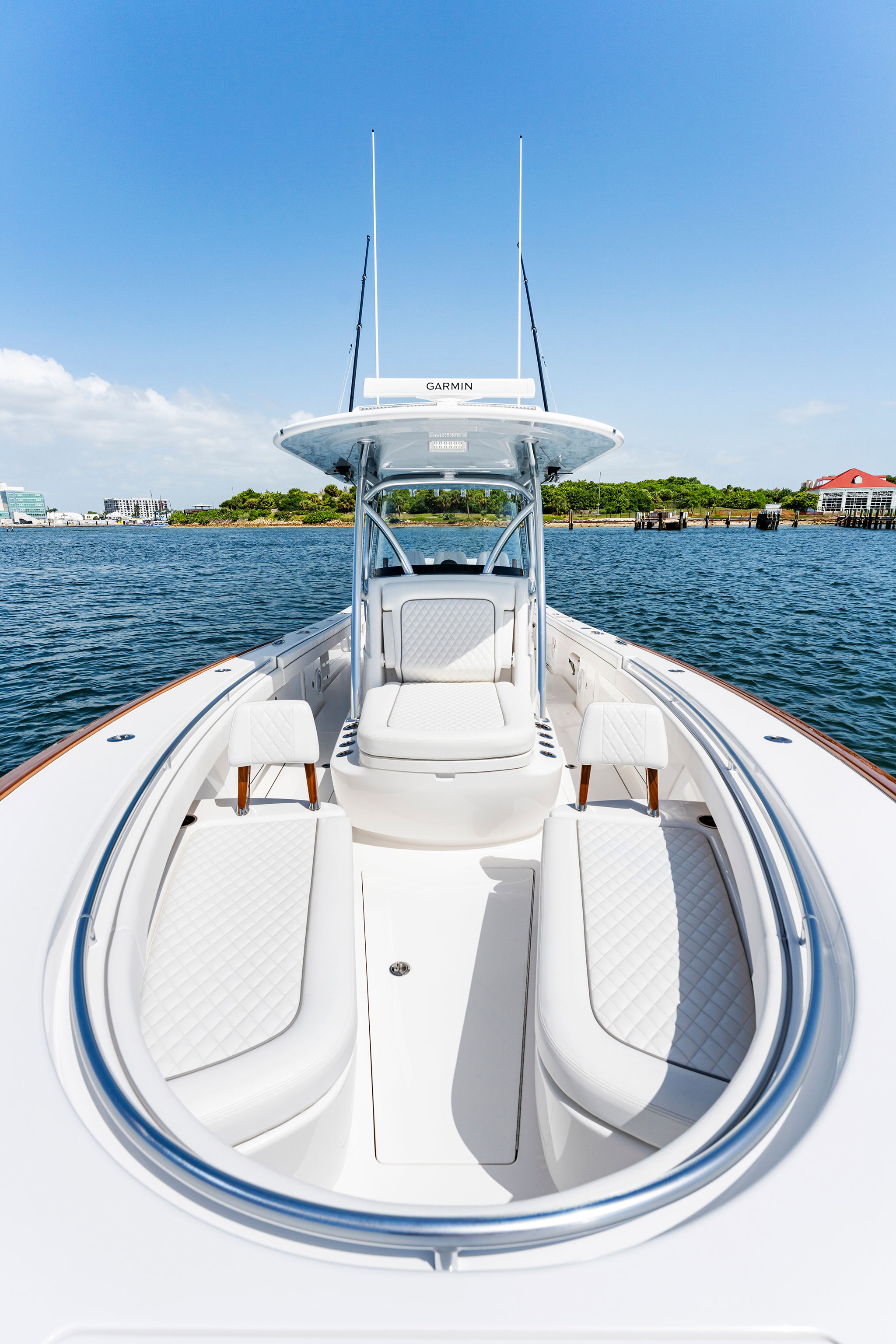 Slide: The Image of Valhalla Boatworks V-33 2027 - 17