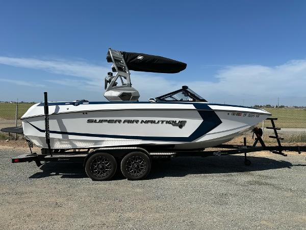 エキスパート Nautique Super Air G23 2019 - Marine Source