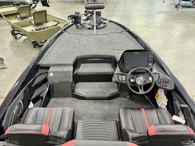スペースベーダー Skeeter ZXE20 2026 - Marine Source